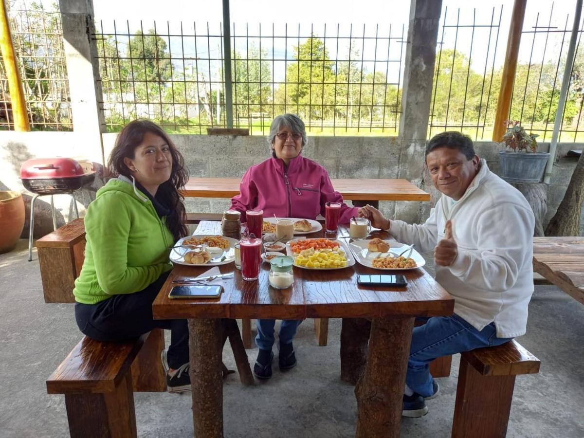 Bonanza Hospedaje Otavalo Luaran gambar